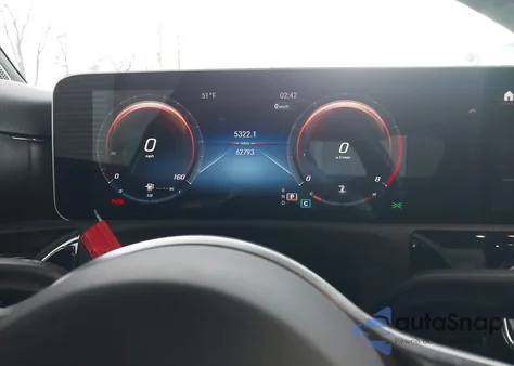 2020 Mercedes-Benz A 220 4Matic z USA, uszkodzony, nr VIN W1K3G4FB8LJ216210